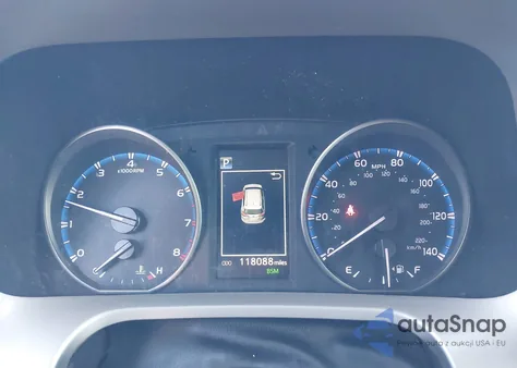 2018 Toyota Rav4 Xle z USA, uszkodzony, nr VIN 2T3WFREV2JW498829